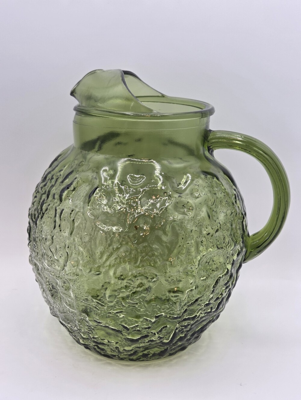 Vintage Anchor Hocking Milano Lido Ball Pitcher